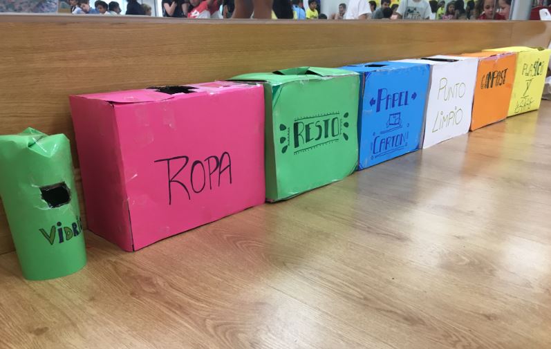 Cuidar el planeta y reciclaje en el campamento de verano Le Bal 2